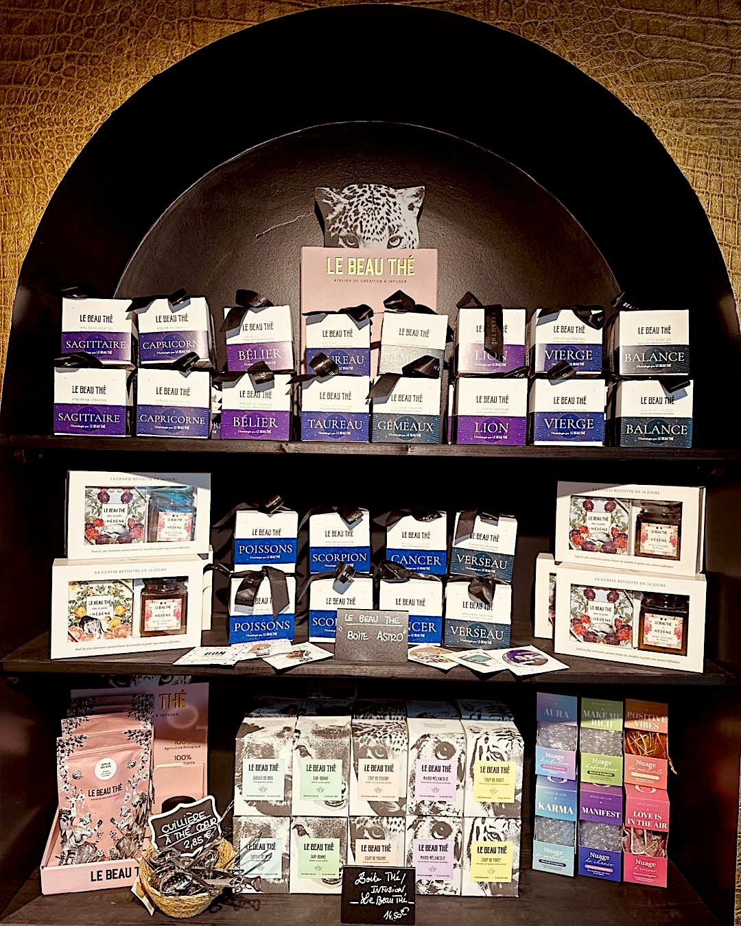 Espace salon de thé — L'Univers de Chris & Co